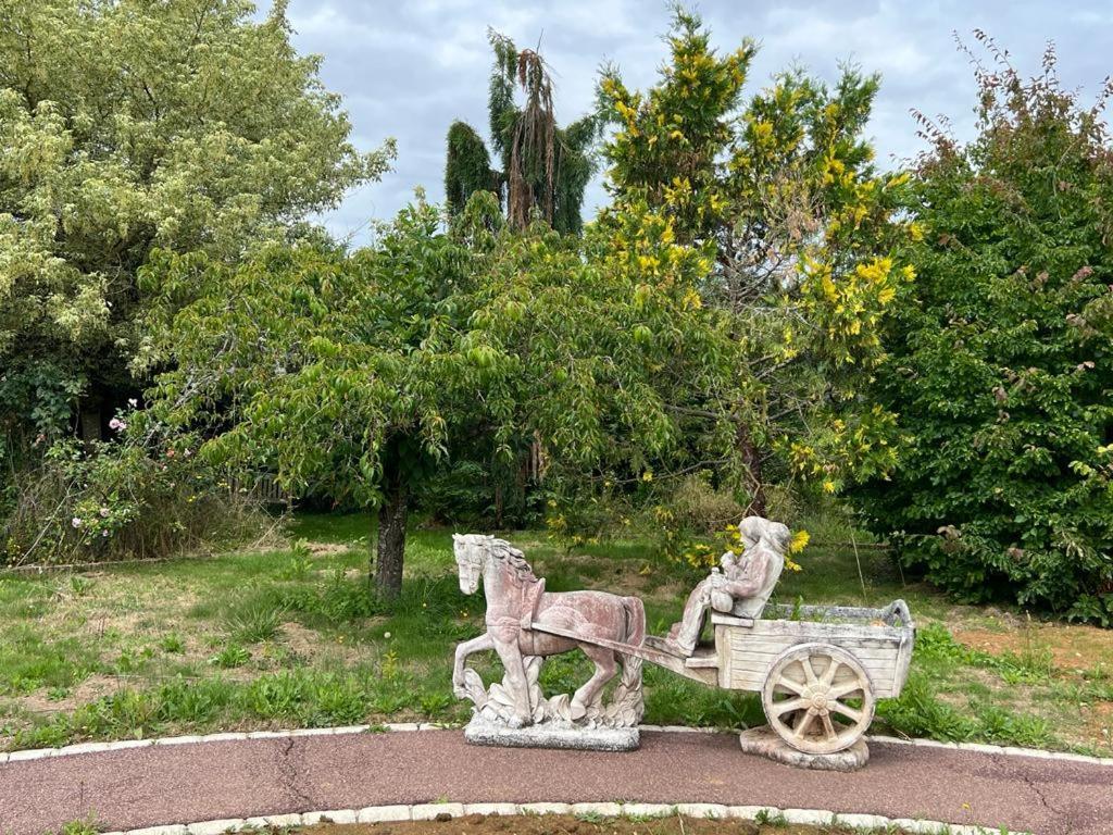 הוילה Bazoches-sur-le-Betz La Cle Des Champs - Les Grais 1H10 De Paris מראה חיצוני תמונה